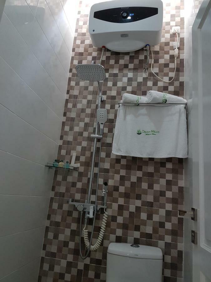 Omah Melati - Vacation Home Solo Exterior foto